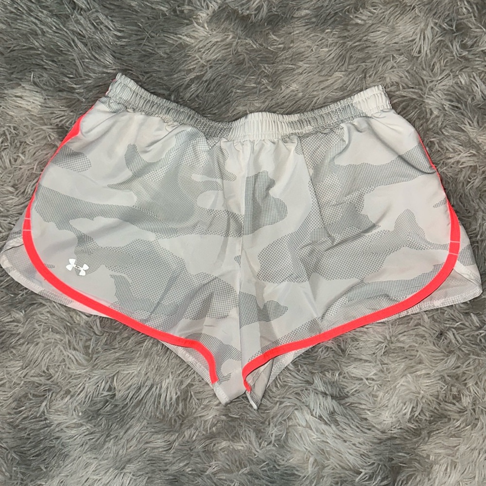 Sz S UA running shorts